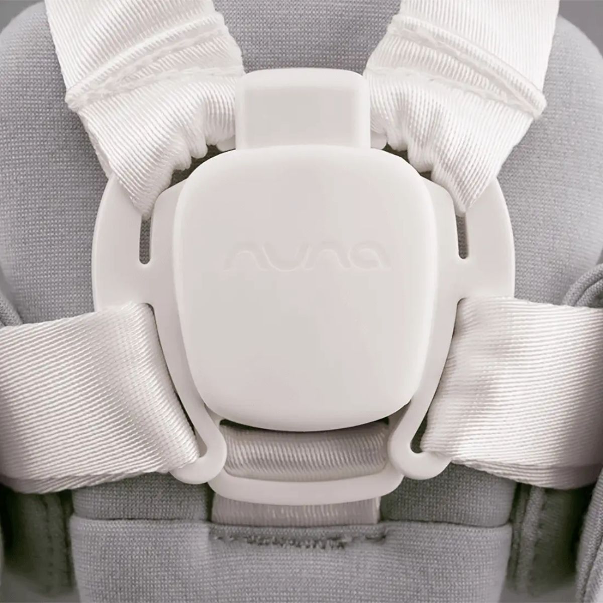 Nuna BRYN Newborn Rocker - Heritage/Maple - Safe and Secure for Peace of Mind